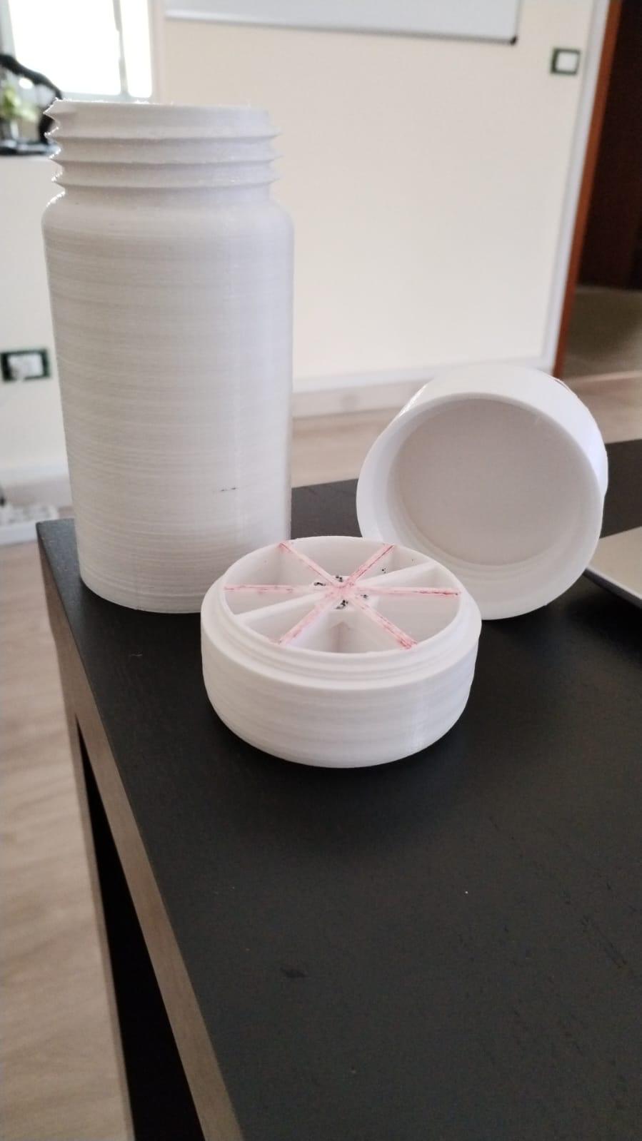 Scompartimenti per pillole